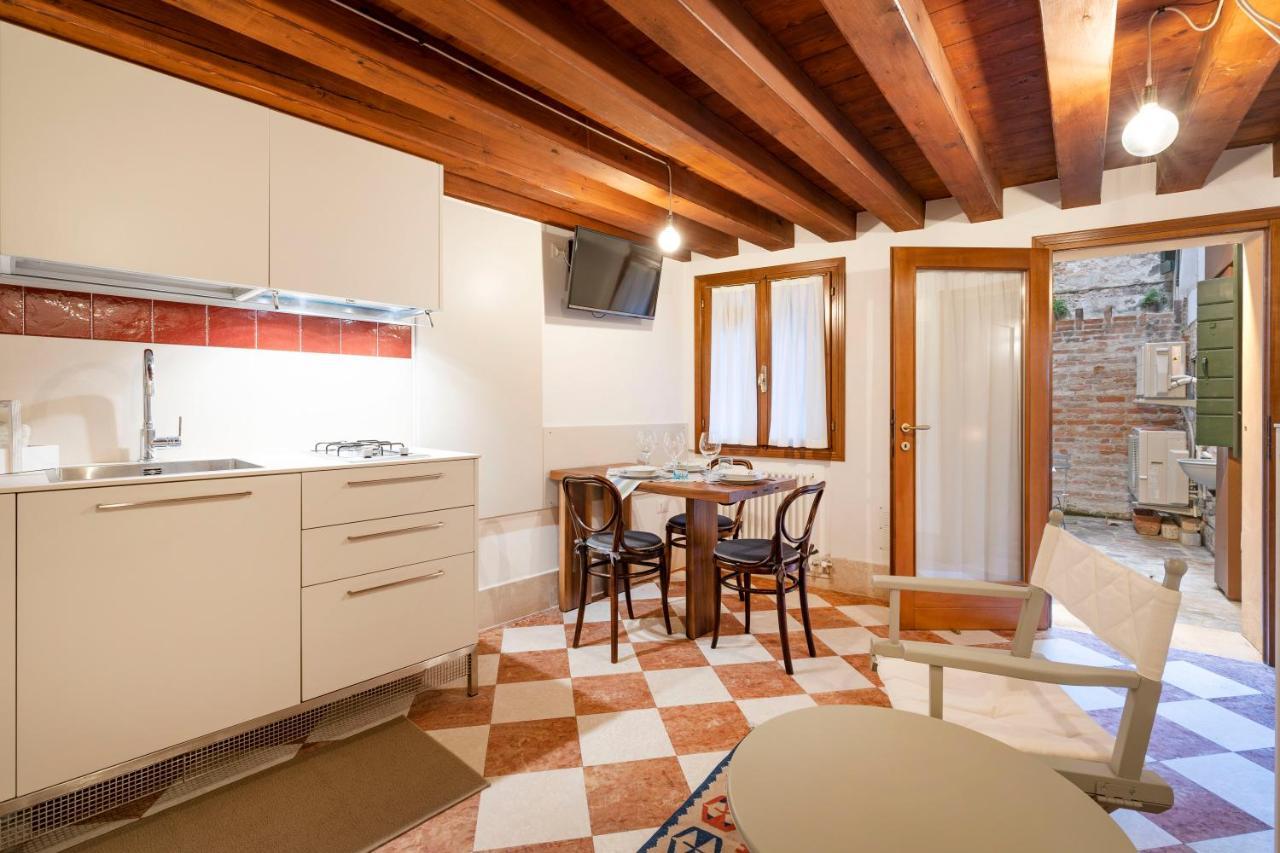 דירות ונציה San Silvestro House מראה חיצוני תמונה